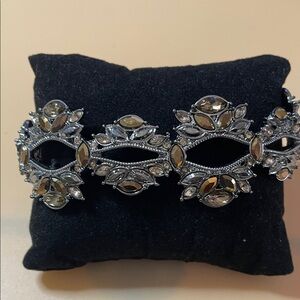 Elegant Silver and Gold Bracelet